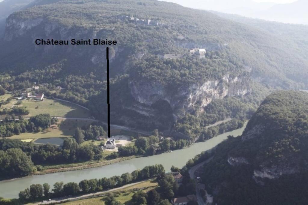 Au Chateau Saint Blaise Virignin Eksteriør bilde