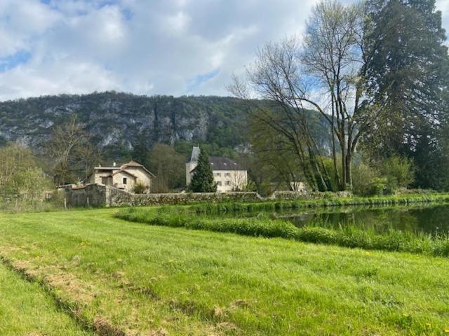 Au Chateau Saint Blaise Virignin Eksteriør bilde